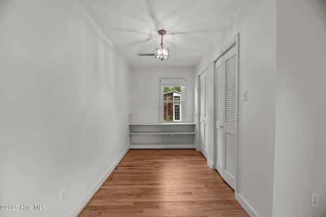 822 Chattawka Lane, New Bern, NC 28560