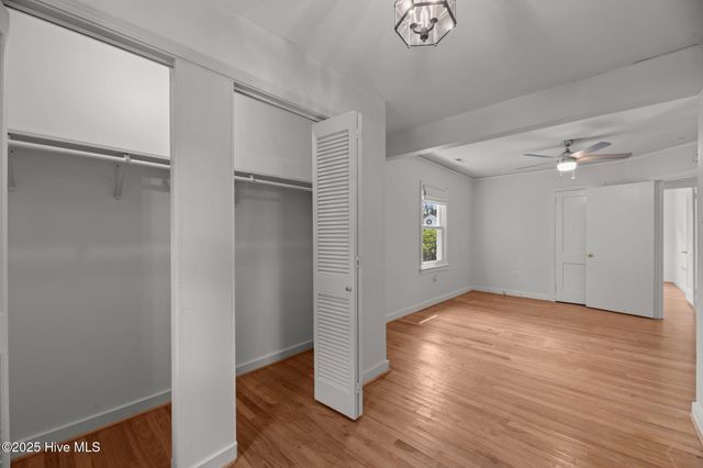 822 Chattawka Lane, New Bern, NC 28560