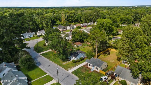 822 Chattawka Lane, New Bern, NC 28560