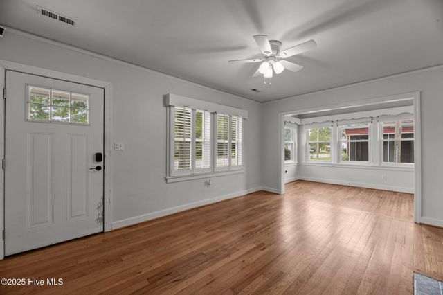 822 Chattawka Lane, New Bern, NC 28560