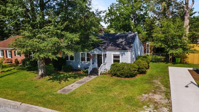 822 Chattawka Lane, New Bern, NC 28560