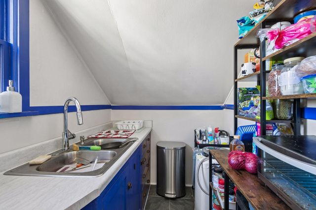 1919 Como Avenue SE, Minneapolis, MN 55414