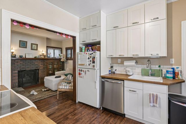 1919 Como Avenue SE, Minneapolis, MN 55414