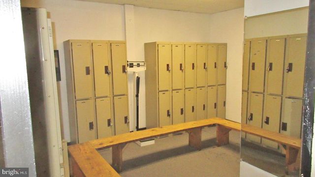 1622 W PASSYUNK AVE, Philadelphia, PA 19145