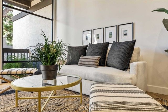 6112 Marina Pacifica, Long Beach, CA 90803