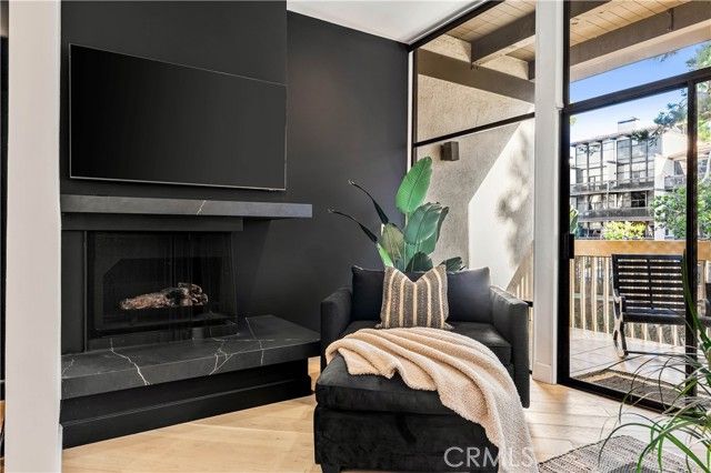 6112 Marina Pacifica, Long Beach, CA 90803