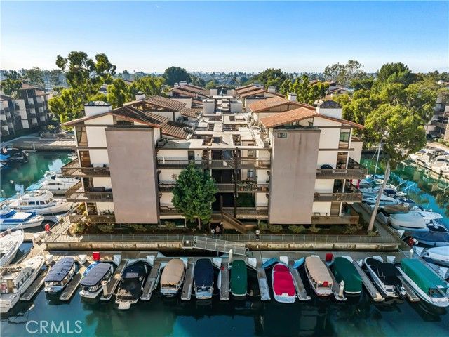 6112 Marina Pacifica, Long Beach, CA 90803