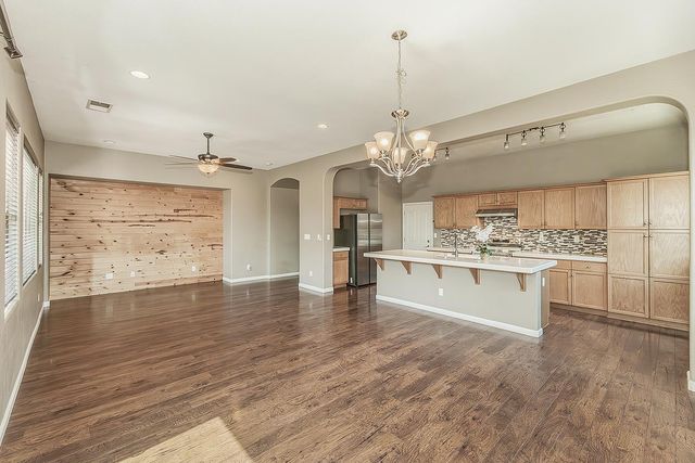 7357 E Redlands Avenue, Fresno, CA 93737