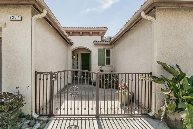 7357 E Redlands Avenue, Fresno, CA 93737