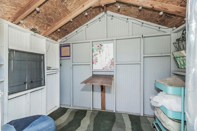 7357 E Redlands Avenue, Fresno, CA 93737