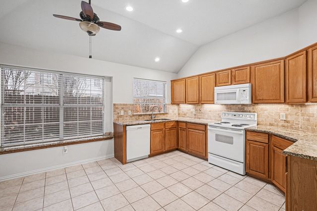 8128 Hosta Way, Fort Worth, TX 76123