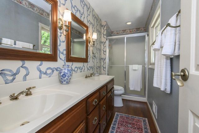 N67W32480 Wildwood Point ROAD, Hartland, WI 53029