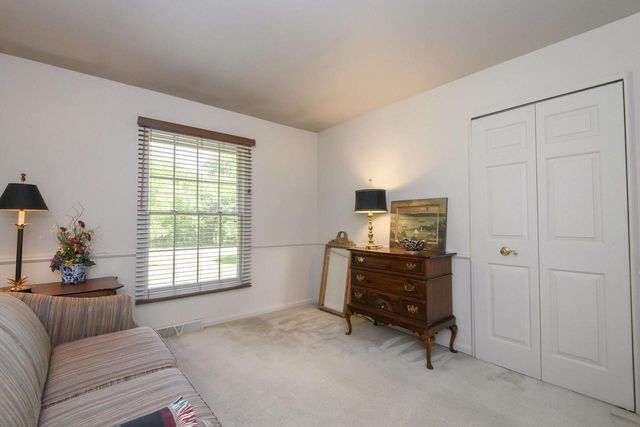N67W32480 Wildwood Point ROAD, Hartland, WI 53029
