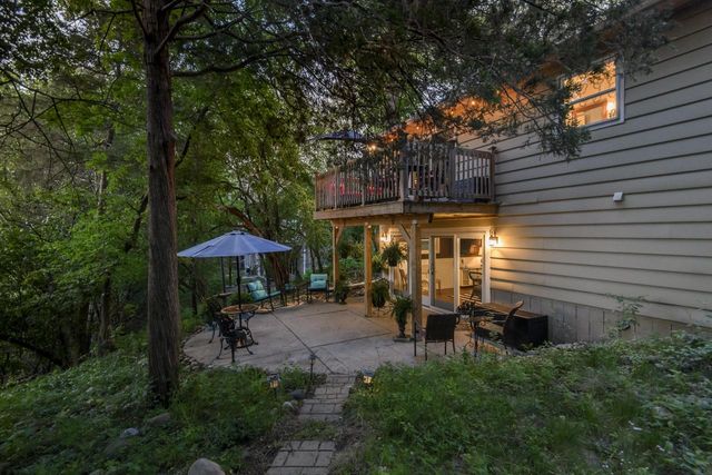 N67W32480 Wildwood Point ROAD, Hartland, WI 53029