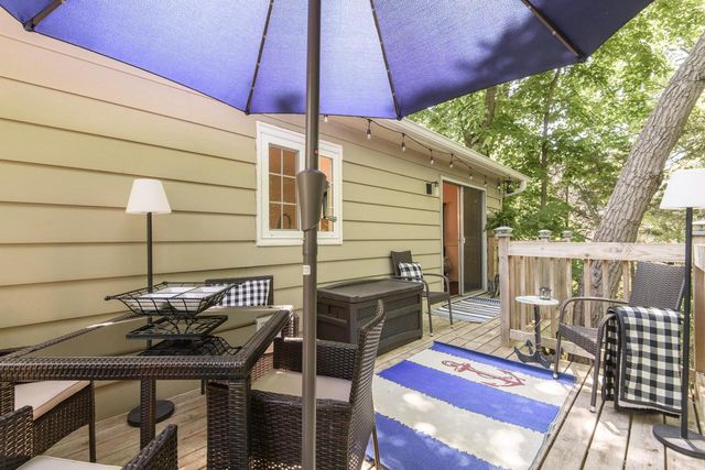 N67W32480 Wildwood Point ROAD, Hartland, WI 53029