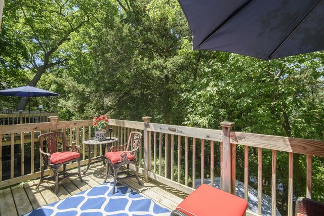 N67W32480 Wildwood Point ROAD, Hartland, WI 53029
