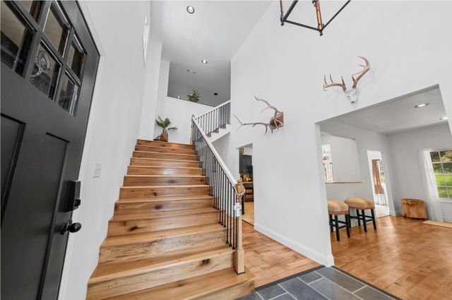 6897-B COUNTY ROAD 15, Chesapeake, OH 45619