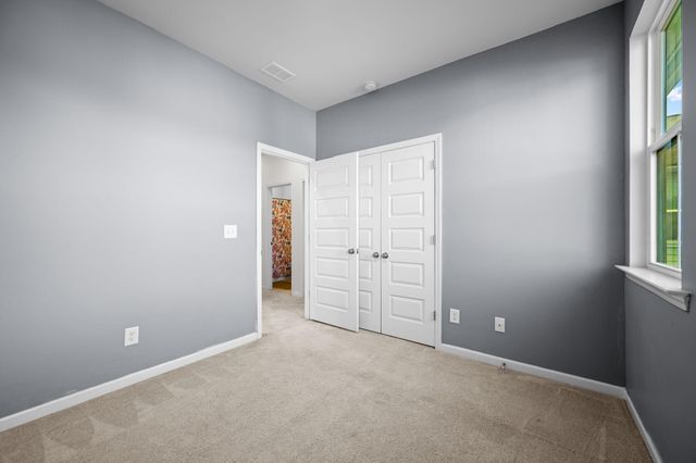 210 W Respite Lane, Summerville, SC 29483