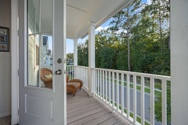 210 W Respite Lane, Summerville, SC 29483