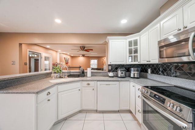 6504 Boutall St, Metairie, LA 70003