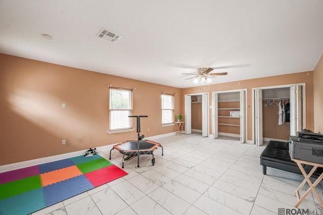 6504 Boutall St, Metairie, LA 70003