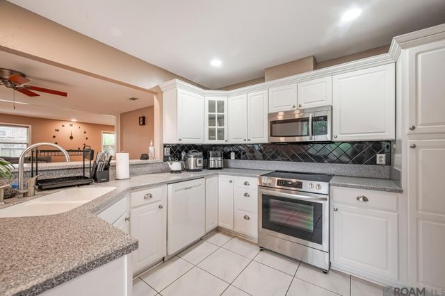 6504 Boutall St, Metairie, LA 70003