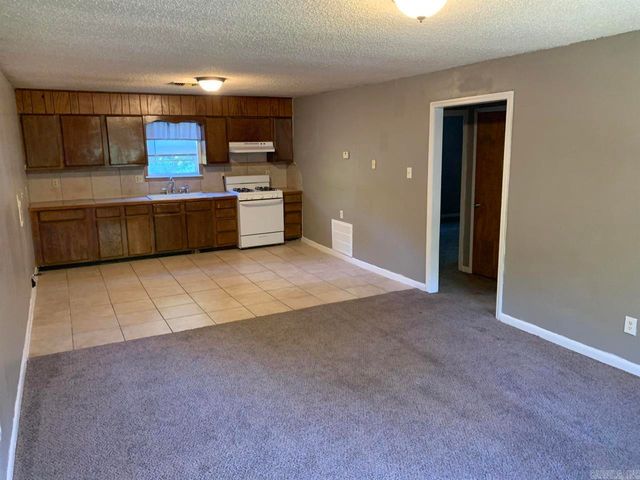 4815-4821 School St, North Little Rock, AR 72117