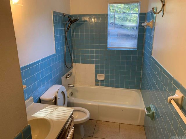4815-4821 School St, North Little Rock, AR 72117