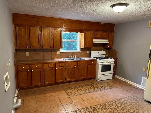 4815-4821 School St, North Little Rock, AR 72117