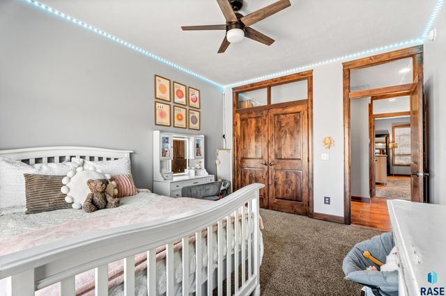 1920 S Firefly Dr Drive, Sioux Falls, SD 57110