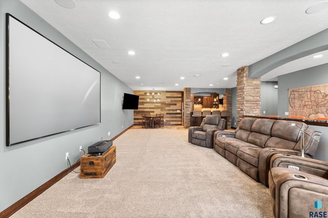 1920 S Firefly Dr Drive, Sioux Falls, SD 57110