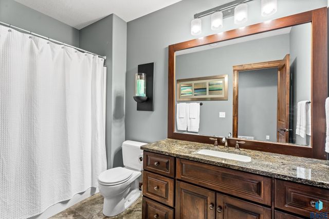 1920 S Firefly Dr Drive, Sioux Falls, SD 57110