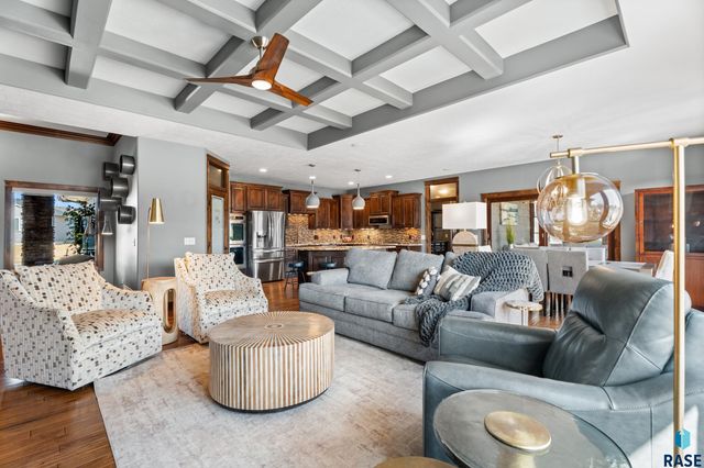 1920 S Firefly Dr Drive, Sioux Falls, SD 57110