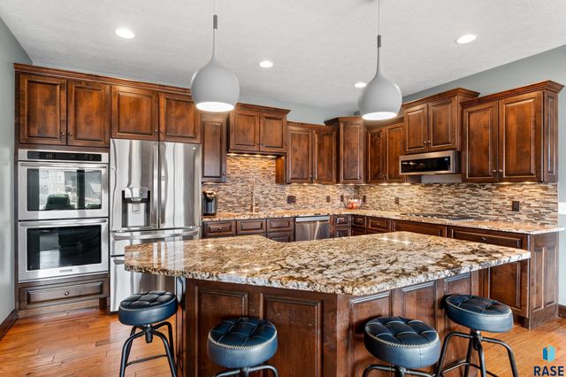 1920 S Firefly Dr Drive, Sioux Falls, SD 57110