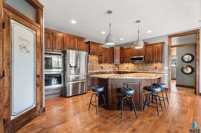 1920 S Firefly Dr Drive, Sioux Falls, SD 57110