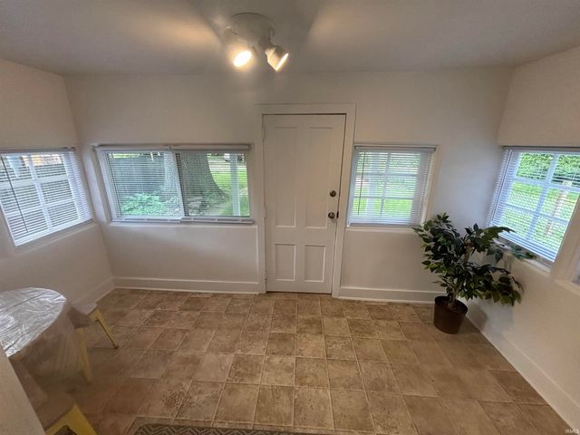 1321 N Brookfield Street, South Bend, IN 46628
