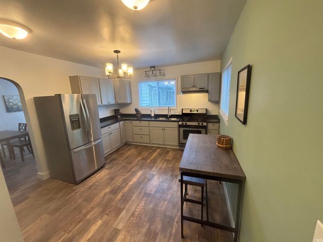 1321 N Brookfield Street, South Bend, IN 46628