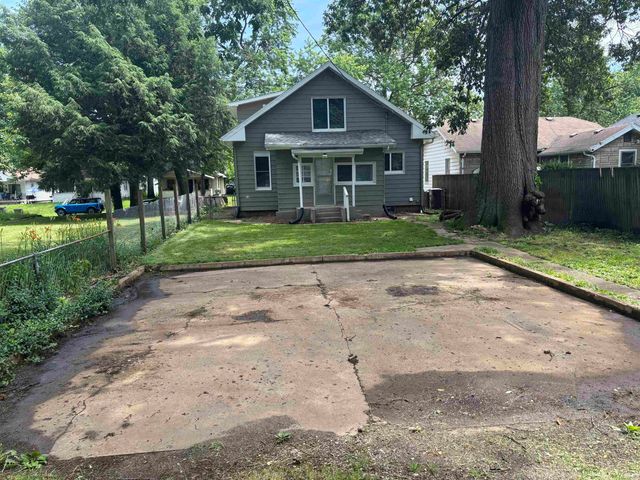 1321 N Brookfield Street, South Bend, IN 46628