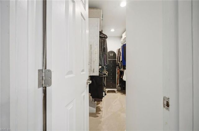 1904 Thomas Bishop Court CT, Virginia Beach, VA 23454