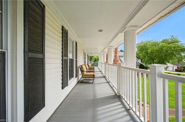 1904 Thomas Bishop Court CT, Virginia Beach, VA 23454