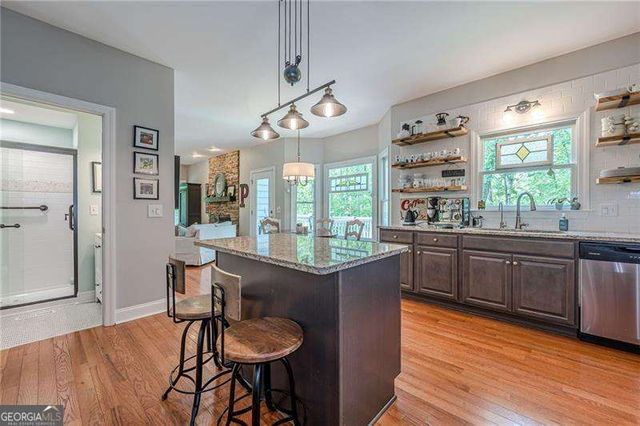 202 Windy Ridge Court, Dawsonville, GA 30534