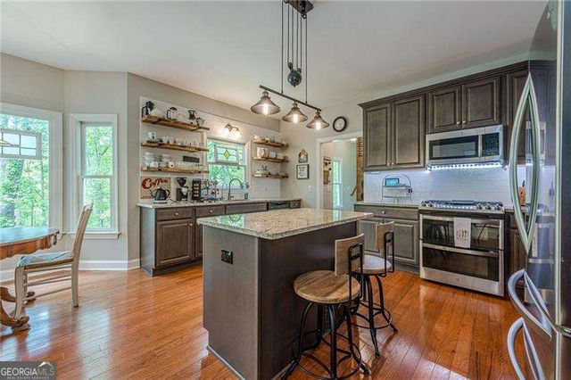 202 Windy Ridge Court, Dawsonville, GA 30534
