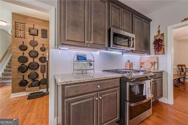 202 Windy Ridge Court, Dawsonville, GA 30534