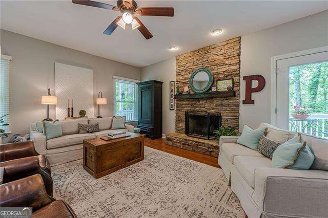 202 Windy Ridge Court, Dawsonville, GA 30534