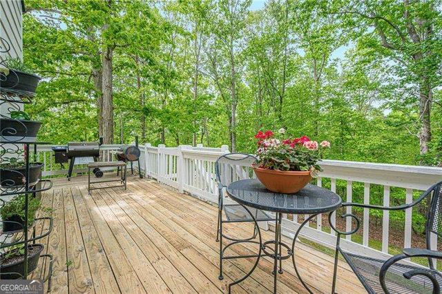 202 Windy Ridge Court, Dawsonville, GA 30534