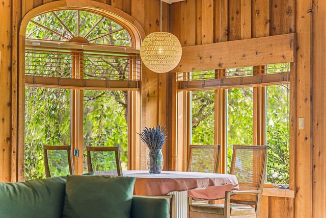 1461 N Eagle Highway, Lake Leelanau, MI 49653