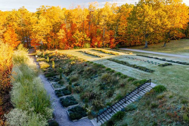 1461 N Eagle Highway, Lake Leelanau, MI 49653