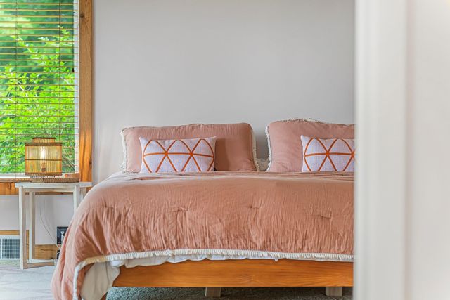 1461 N Eagle Highway, Lake Leelanau, MI 49653