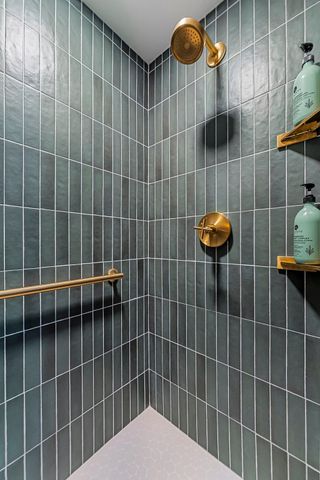 1461 N Eagle Highway, Lake Leelanau, MI 49653