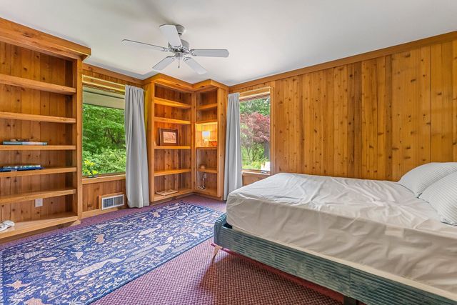 1461 N Eagle Highway, Lake Leelanau, MI 49653